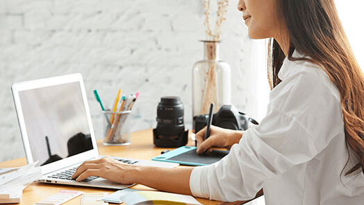 ゲームイラストレーターの採用・求人特集